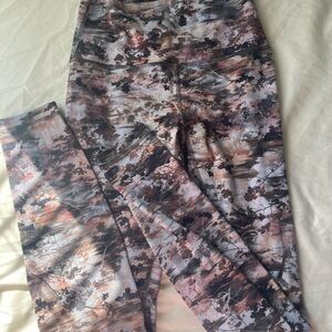 Lululemon Align leggings size 6 yoga exercise pants